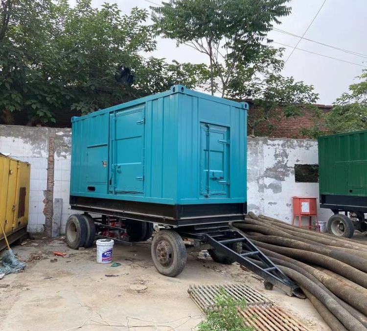 华亭柴油发电机机组的控制器是如何操作使用的?