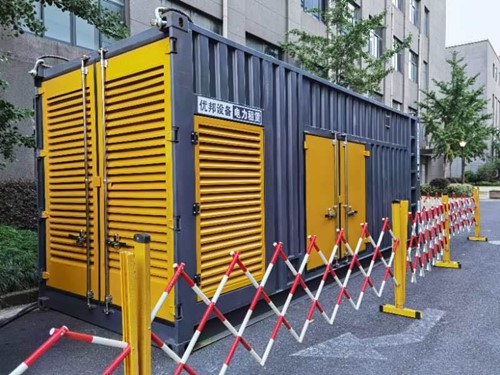 华亭温度对电压测量结果的影响是否存在理论计算公式？